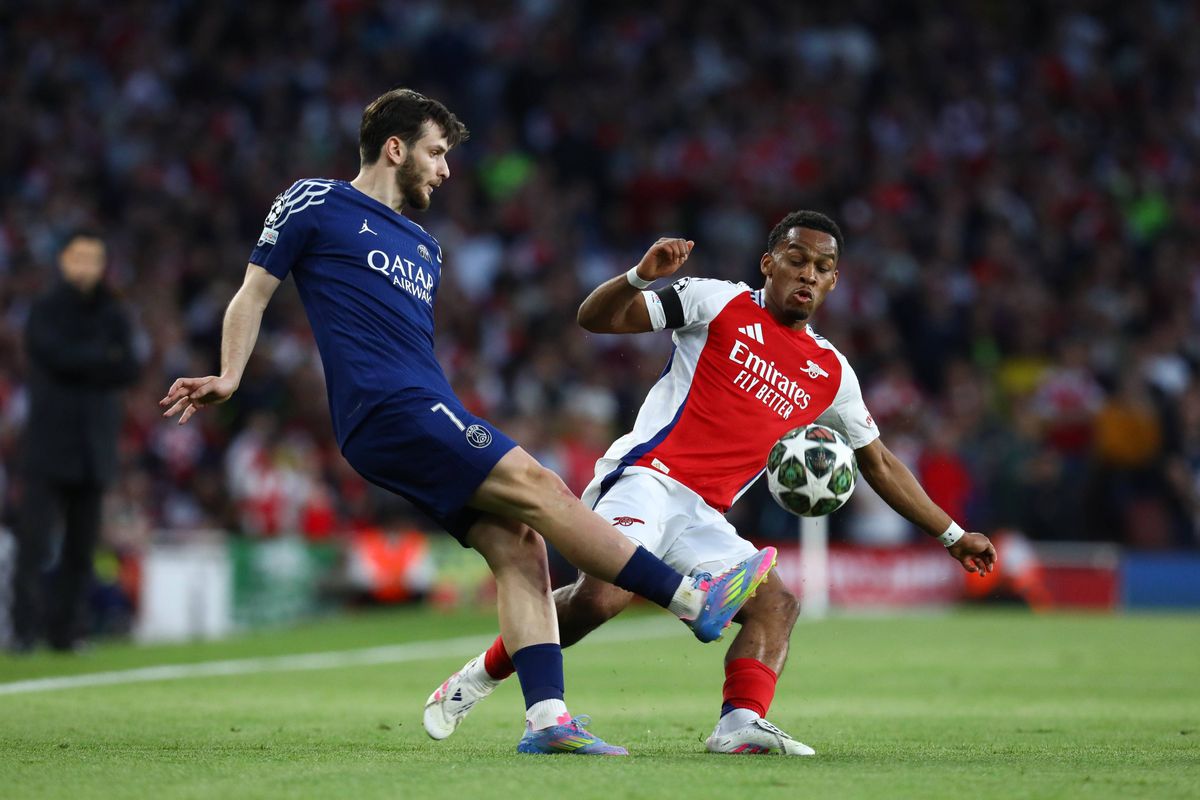 LIVE 21.00 uur | Arsenal - Bayern München (1-1) | Liverpool - PSV (1-2)