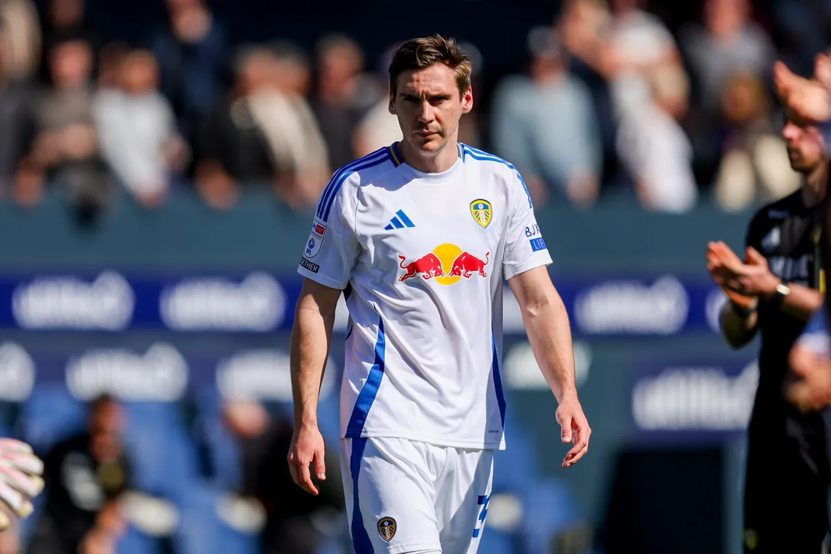 Buitenland: Wöber en Leeds United grijpen koppositie in Championship na ruime zege