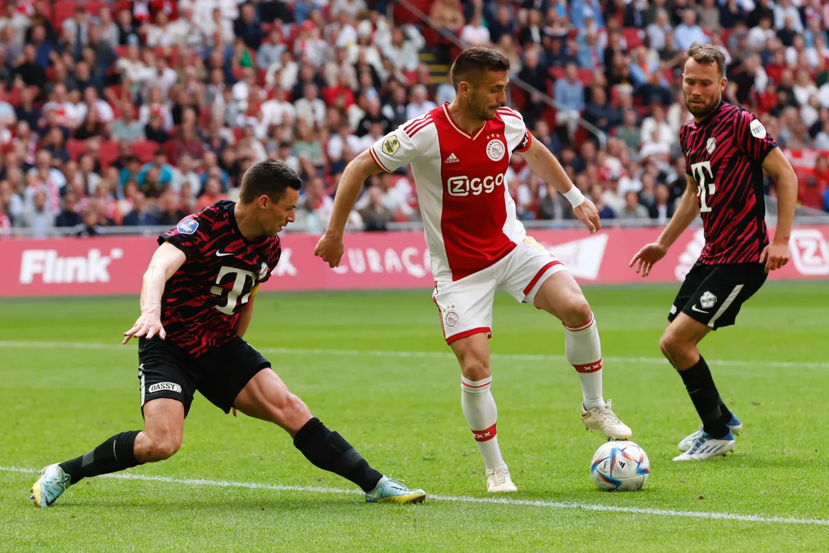 Rondom Ajax: 'Hem had je er aankomende zondag tegen NEC graag bij willen hebben'