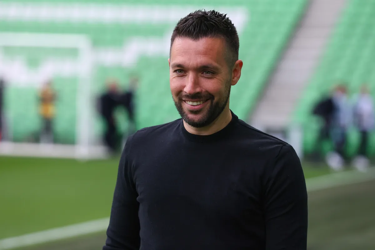 'Francesco Farioli heeft Ajax gewogen en te licht bevonden, man bijt hond'