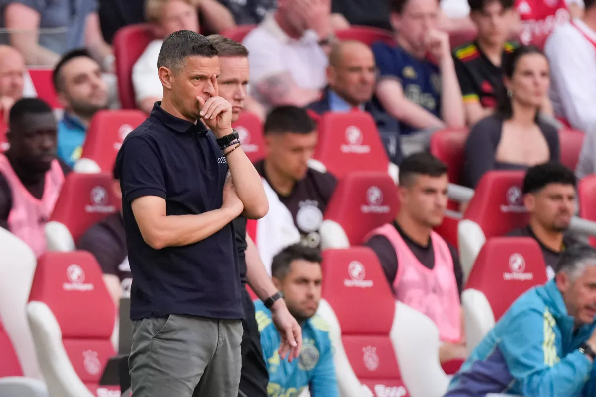 Meijer zag onrust bij Ajax groeien: 'Op de tribune, maar ook op het veld'