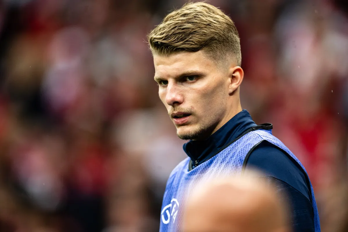 Gaaei maakt debuut voor Denemarken; Henderson ziet Engeland onderuit gaan tegen Senegal