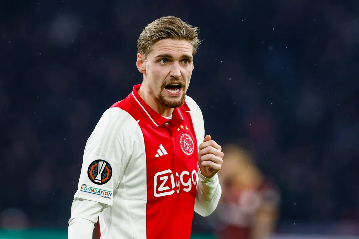 Taylor had boos onderonsje met PSV'er na misgelopen kampioenschap: 'Maar nu samen één doel'