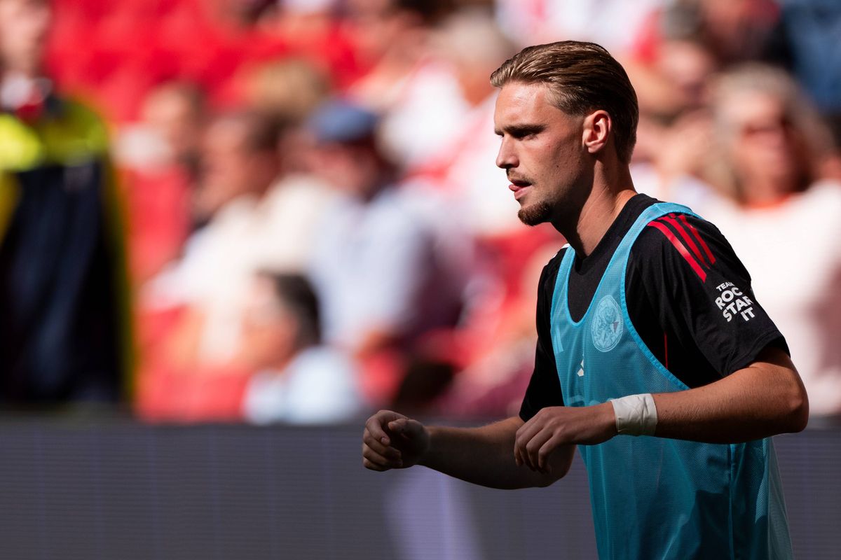 [Update IV] 'Lazio legt voorstel neer bij Taylor; Ajacied staat open voor transfer'