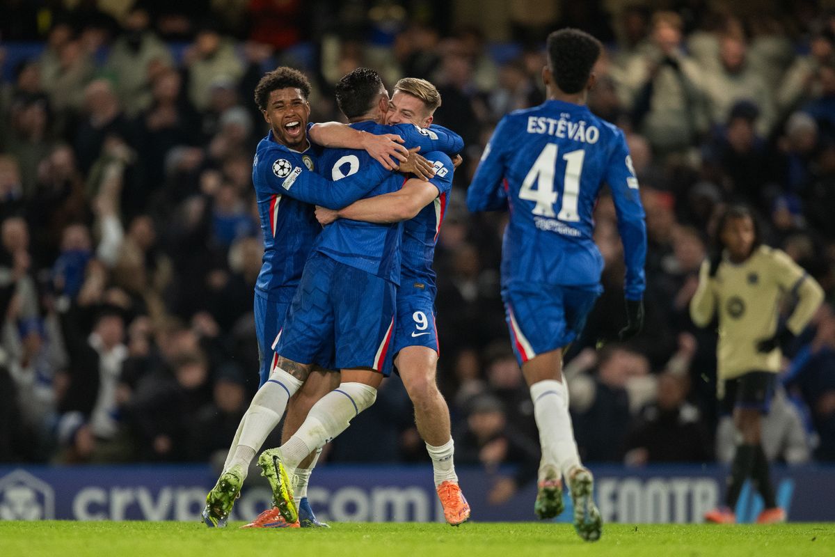 Bayer Leverkusen stunt tegen Manchester City; Chelsea gemakkelijk langs FC Barcelona