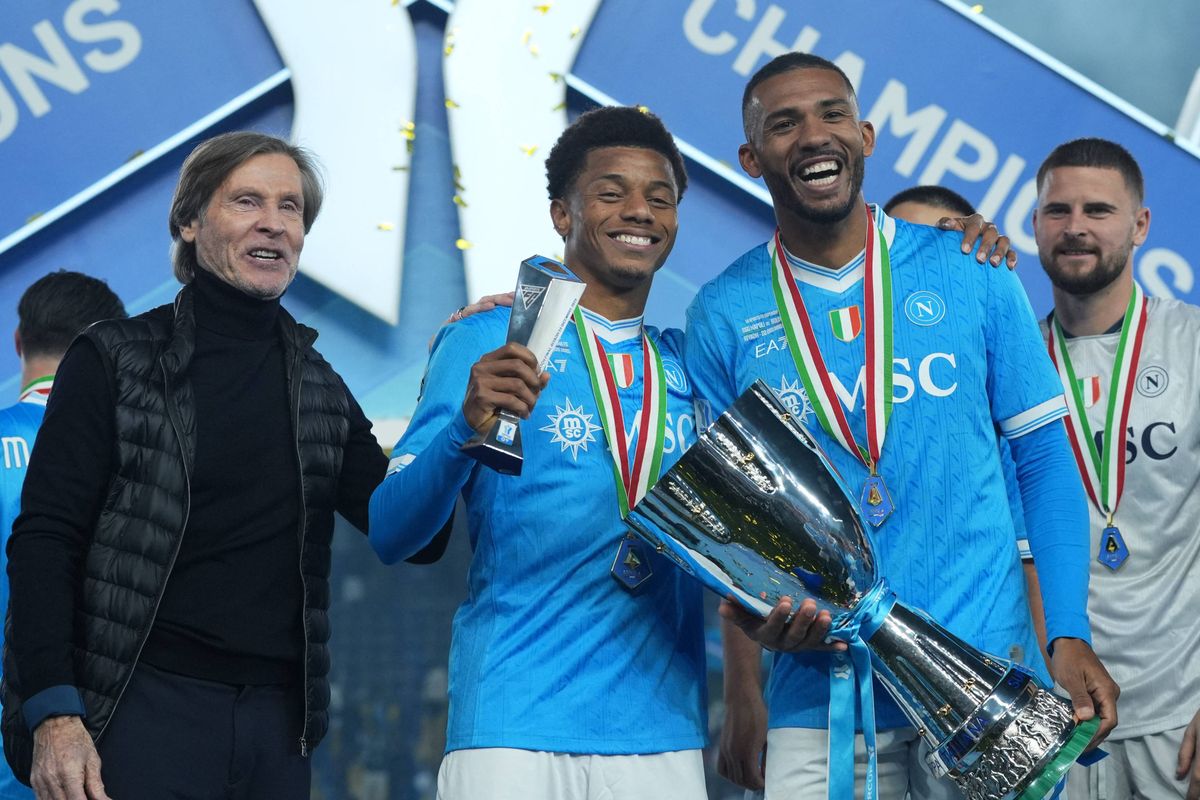 Neres krijgt volop lof na 'monsterlijke prestatie': 'Eenmaal op gang, is hij niet te stoppen'