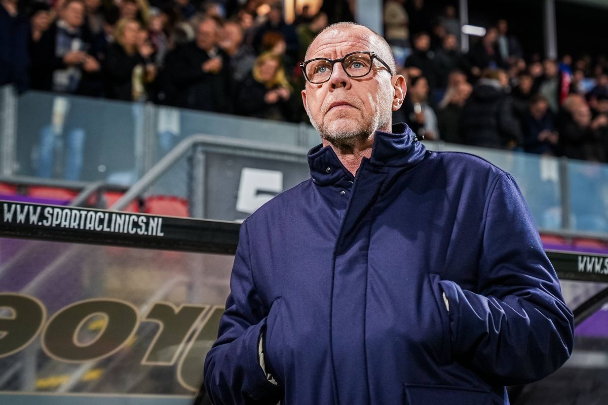 Grim na debuut Ouazane: 'Bij vlagen kan je zien dat hij goed kan voetballen'