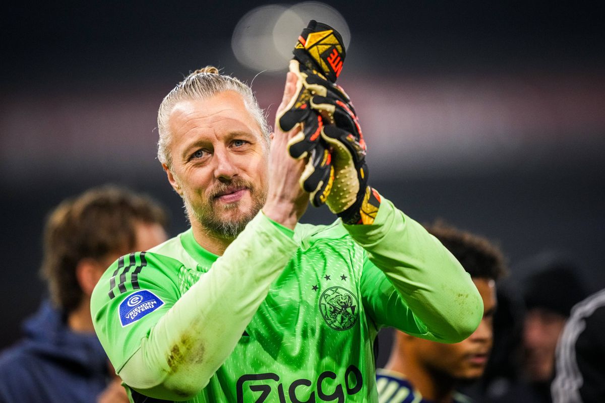 Kranten: 'Pasveer zal het nietszeggende potje op Het Kasteel nooit vergeten'