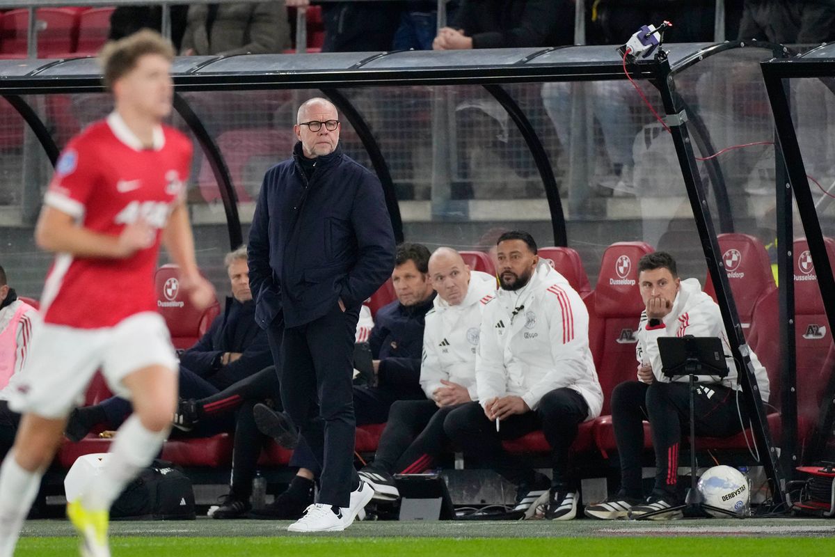 Grim schaamt zich kapot na nederlaag Ajax: 'Wij vergoeden kaarten van meegereisde supporters'
