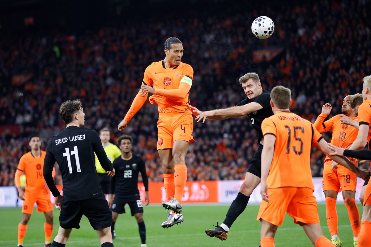 LIVE 20.45 uur | Nederland - Algerije (0-0)