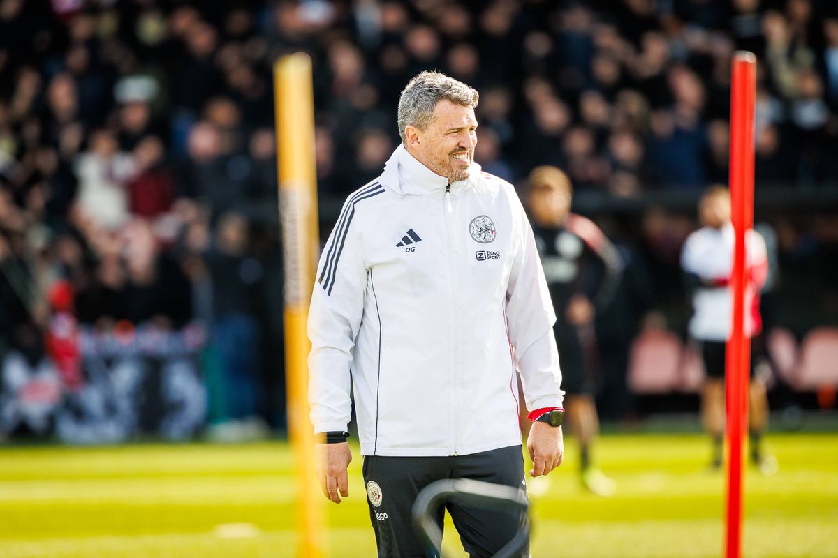 García gaat in op favorietenrol: 'Normaal dat mensen zeggen dat Ajax favoriet is'