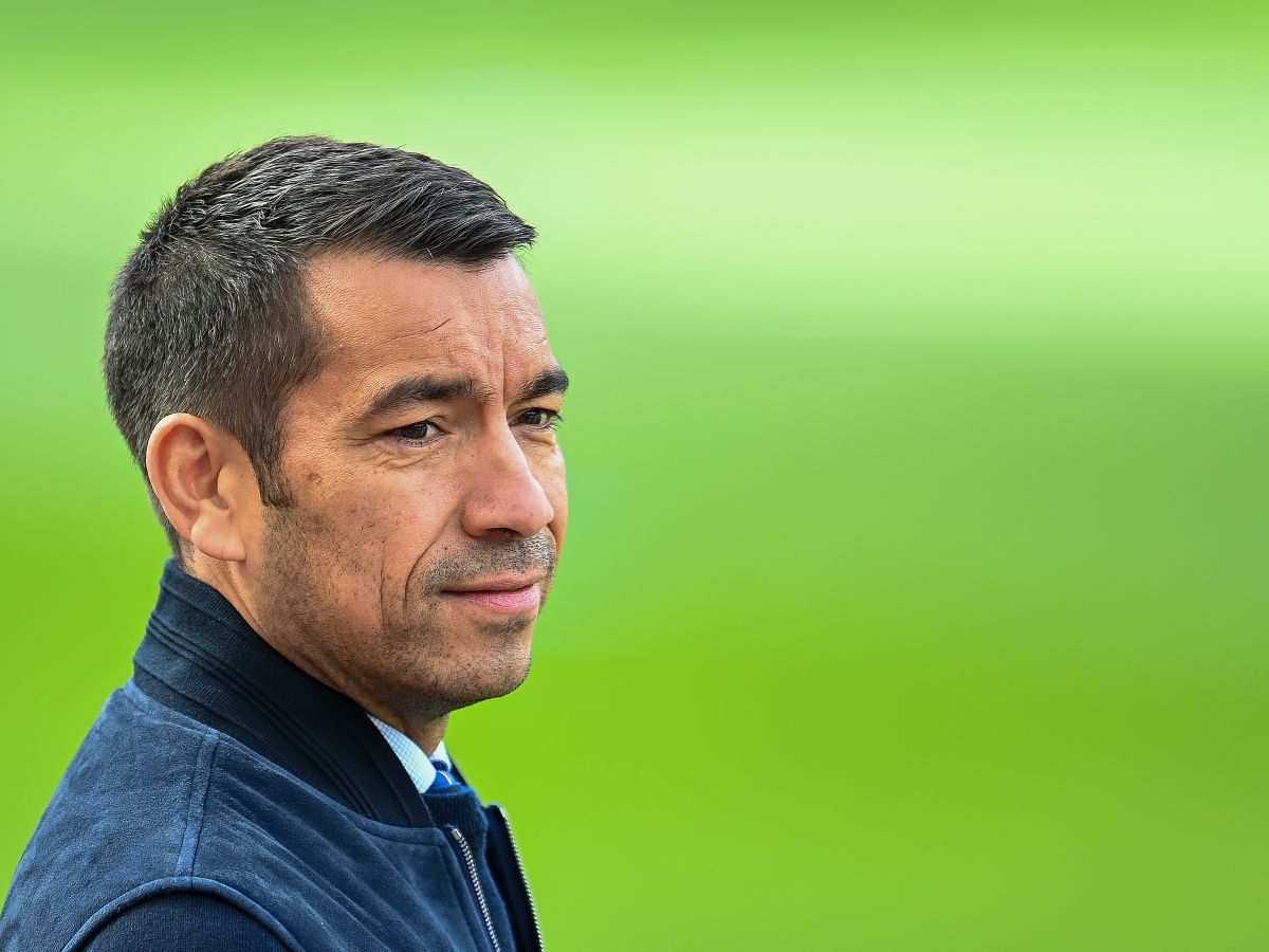 Van Bronckhorst loopt nieuwe trainersklus bij Besiktas mis