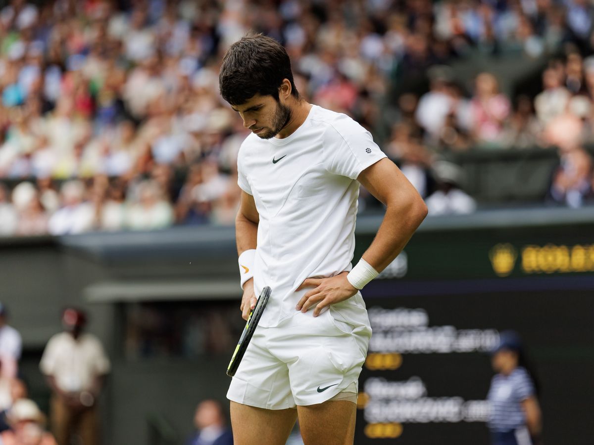 This is sick, hoping Louis Vuitton does the same for Carlos Alcaraz -  Tennis fans react to Jannik Sinner's one-of-a-kind Gucci bag at Wimbledon  2023