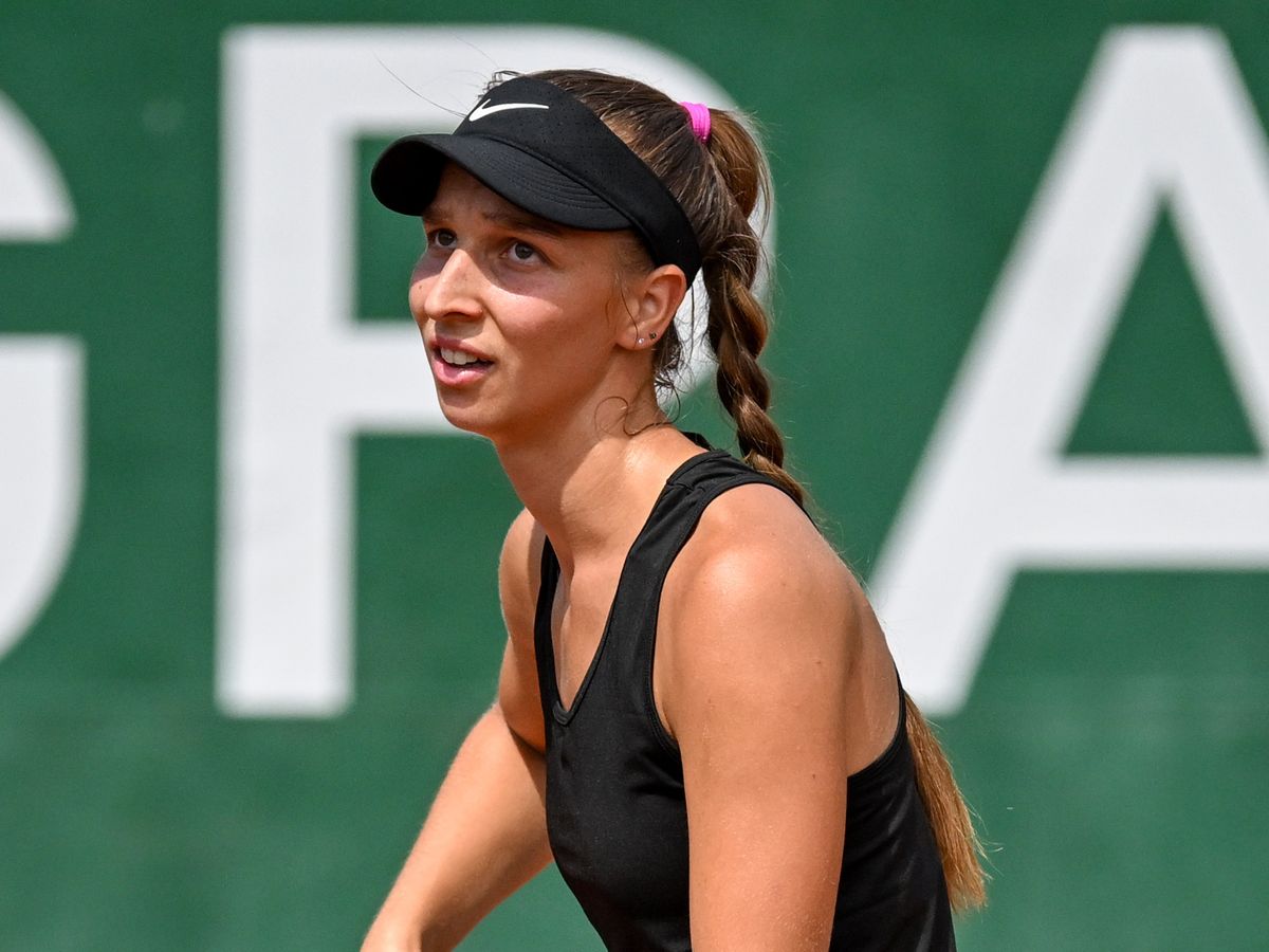 Iga Swiatek foi coroada Jogadora do Ano da WTA pelo segundo ano