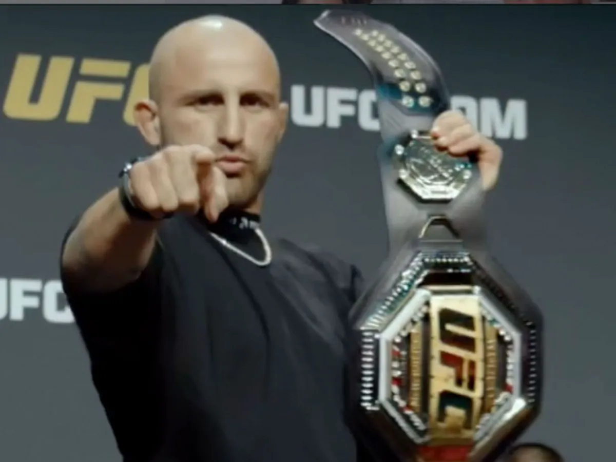 UFC-kampioen belooft knock-out comeback die je niet mag missen