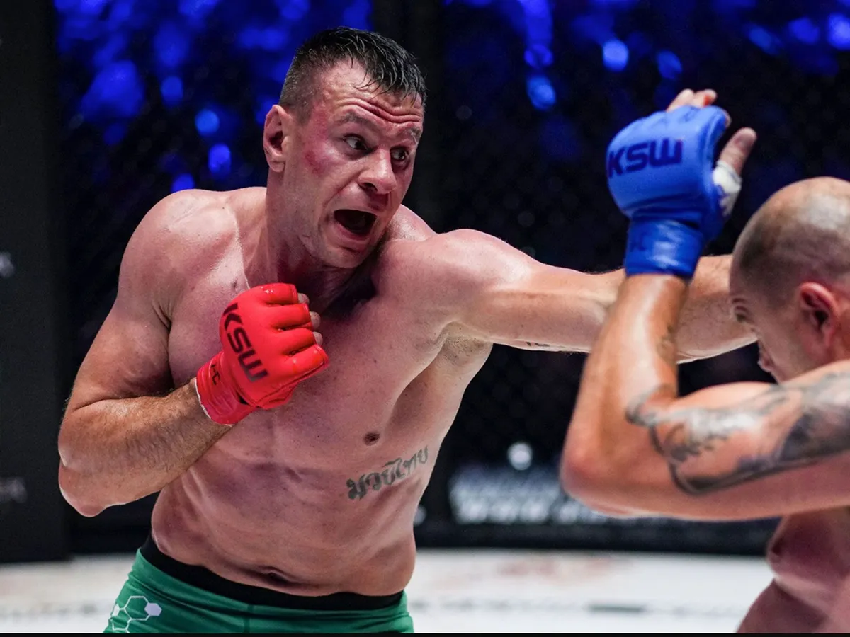Knock-out in 25 sec: Badr Hari rivaal Wrzosek flikt het weer