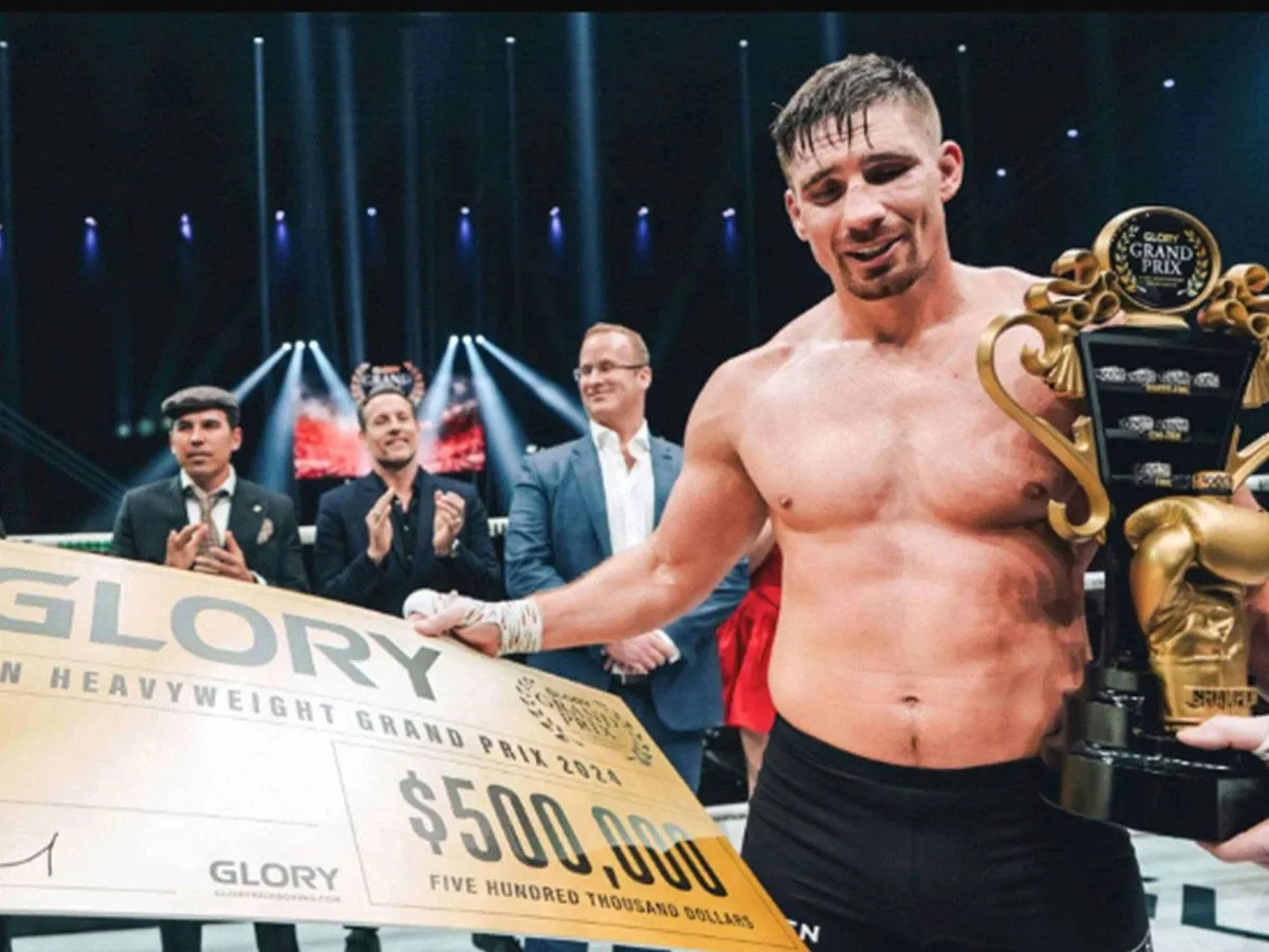 Wat doet Rico Verhoeven met zijn geld? Een kijkje achter de schermen