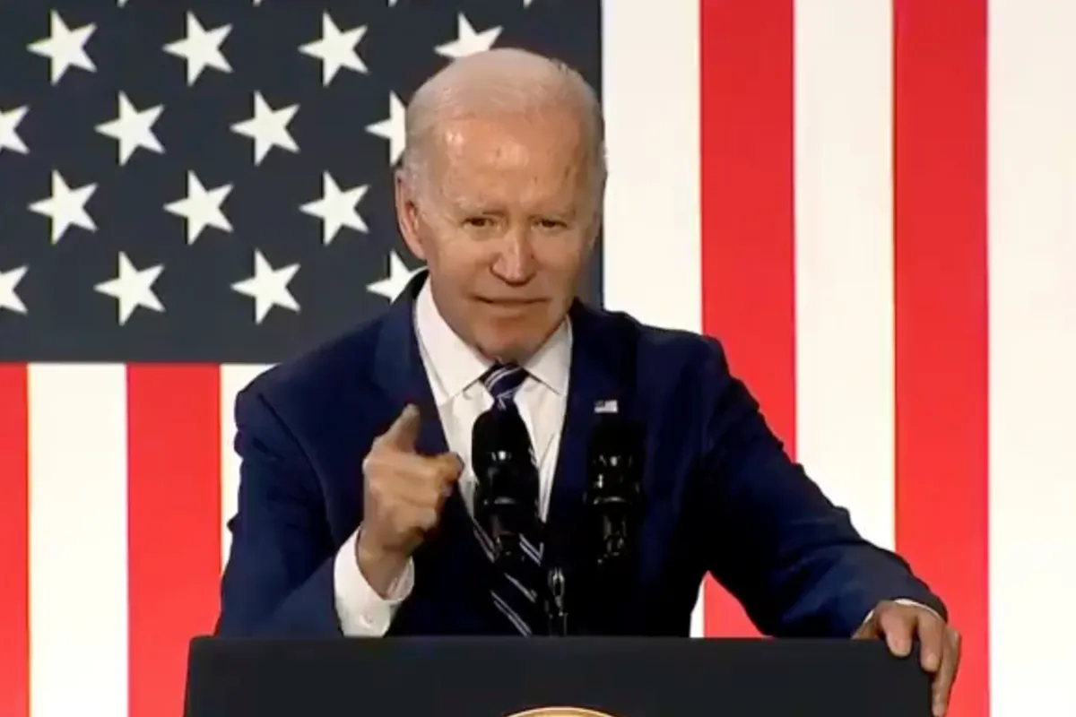 President Joe Biden lijkt het steeds vaker een beetje kwijt te zijn