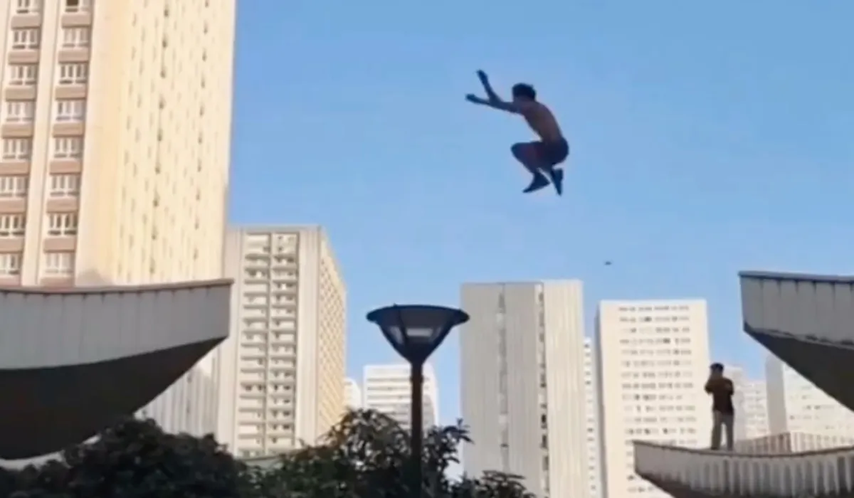 Parkour mannetje wist sprong bijna succesvol af te ronden