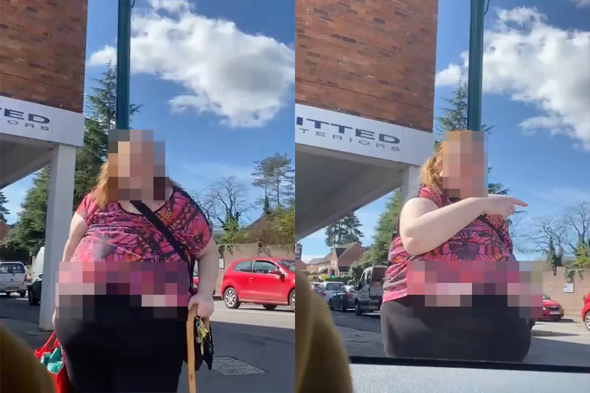 Even de weg vragen aan een vrouw met zeer laag hangend fruit
