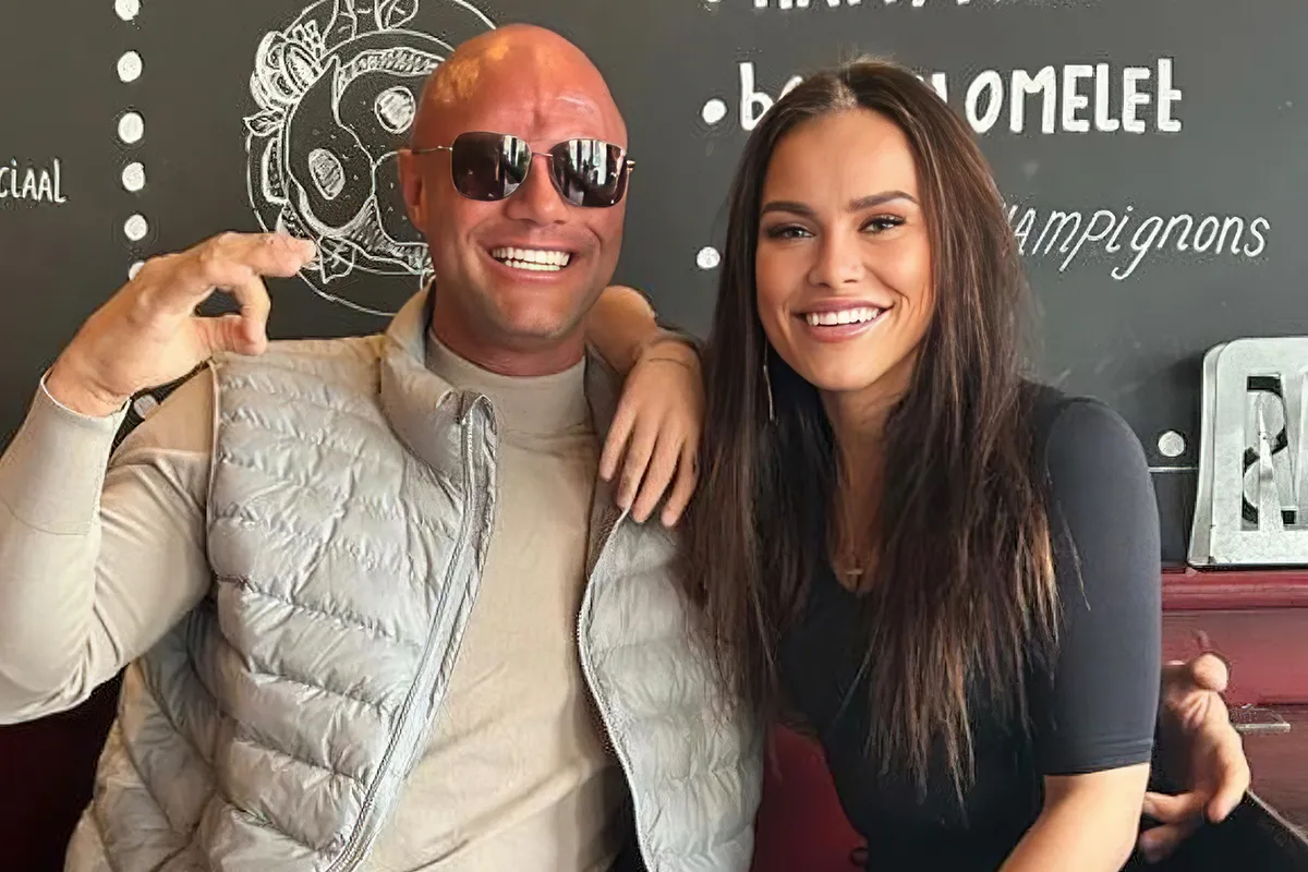 Wait what: Alex Soze slaat 'OnlyFans' model aan de haak
