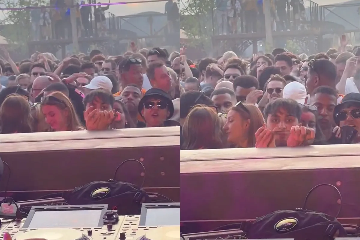 Lekker van de kaart de goochelaar uithangen op feestje Thuishaven