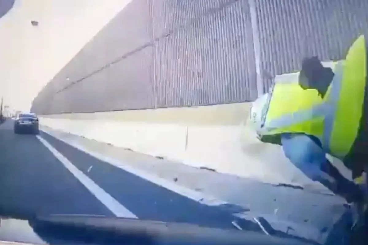 Denk je even op te schieten tijdens een file, rijdt er een motoragent in de weg