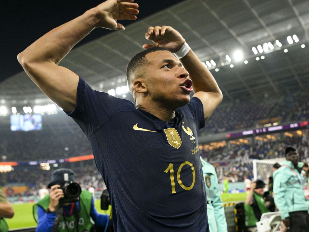 hebben zich vergist Overwegen Kwelling Mbappé schiet Frankrijk met twee goals langs Denemarken