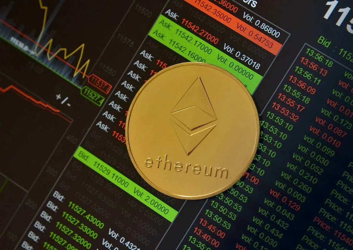 Ethereum zal in $5824 waard worden in 2025, volgens rapport