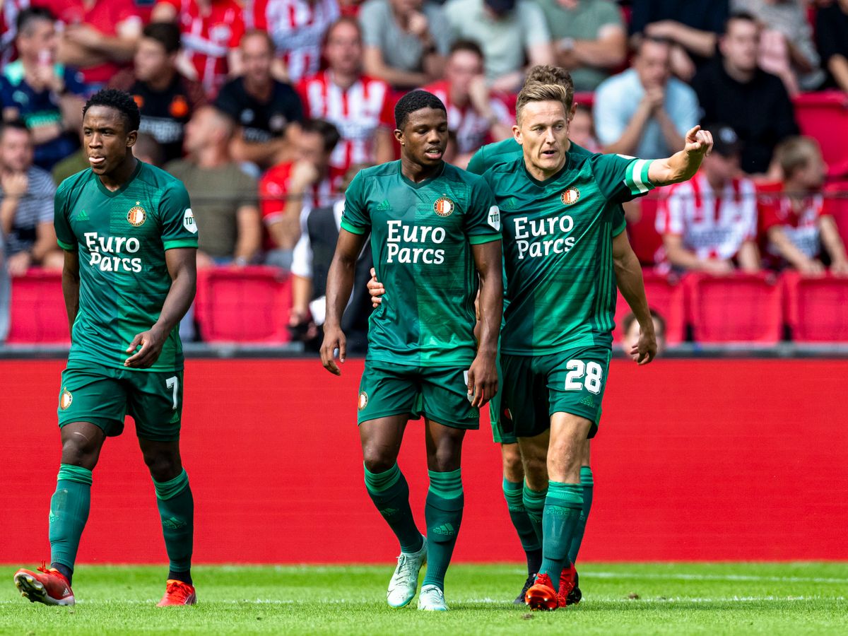 Feyenoord staakt verkoop Full Support Uitshirt FR12