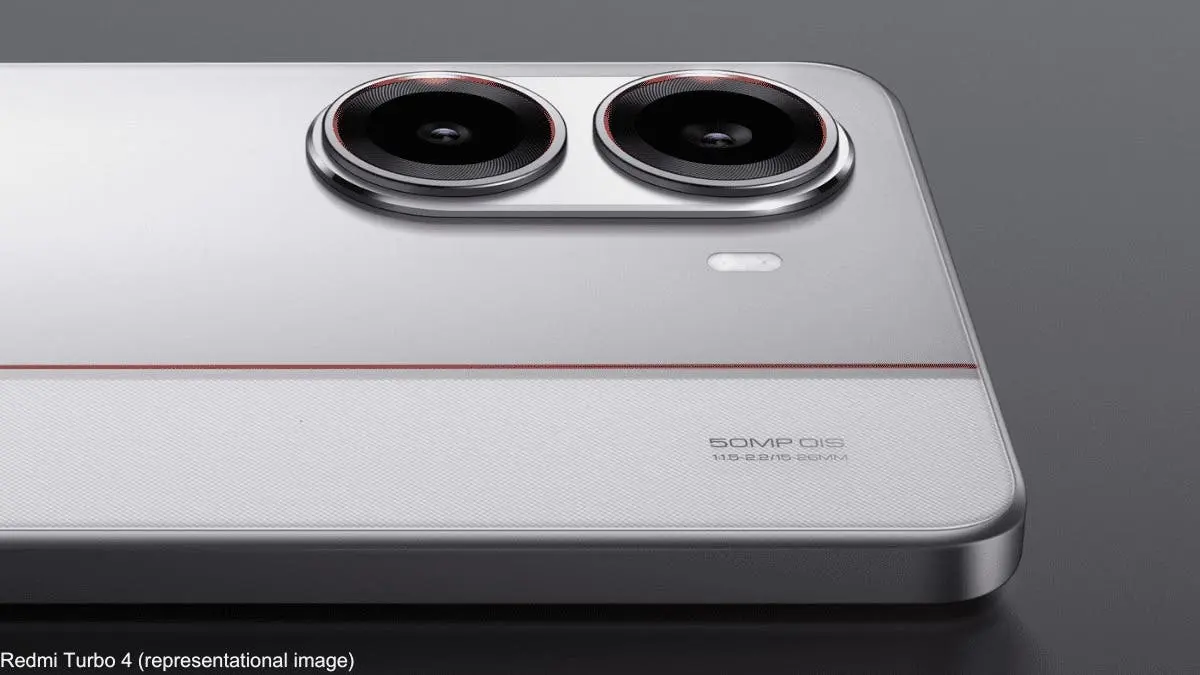 REDMI Turbo 4 Pro and Xiaomi 15S Pro Designs Leak