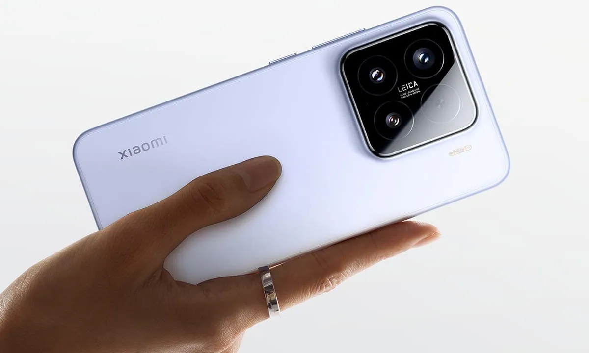 Xiaomi 15 Becomes Official with Snapdragon 8 Elite, Triple 50 MP