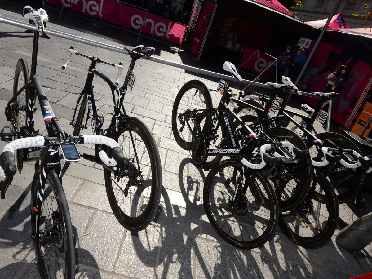 Bizarre: Continental team Saint Piran risks massive fine after 