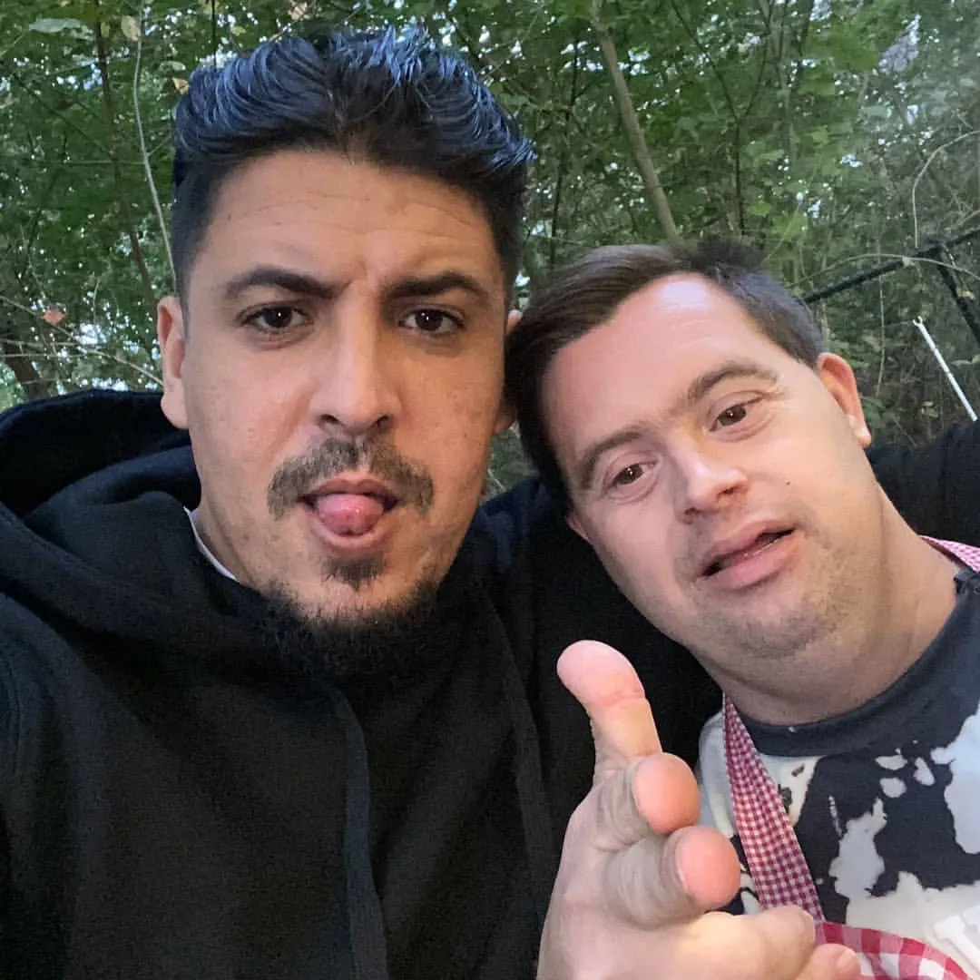 ICE kondigt nieuwe video aan met Joey van Mocro Maffia in de hoofdrol