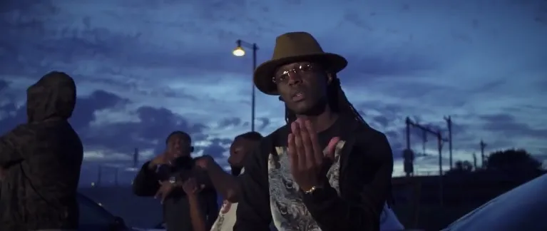 Video: De Fellas (Eves & Frsh) - VakkenVullen ft. Mula B & Louis