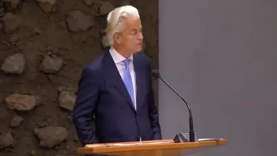 Geert Wilders pakt falend migratiebeleid Rutte hard aan: "U heeft het niet onder controle!"