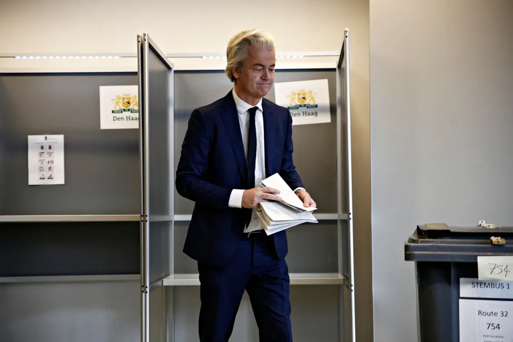 Rutte en Wilders grote winnaars Algemene Politieke Beschouwingen! VVD blijft stijgen in peilingen