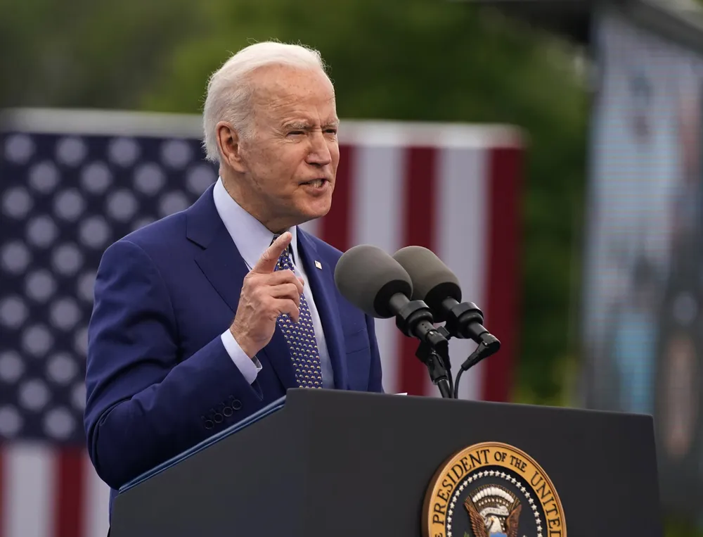 Knettergekke Joe Biden onder vuur: 'Hij dreigt een slagveld te maken van Europa'