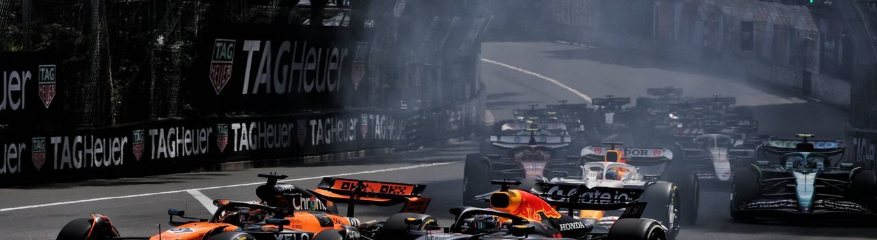 Malgré la règle des deux arrêts obligatoires introduite par la FIA, peu de choses ont changé pendant la course, les dépassements restant très difficiles.