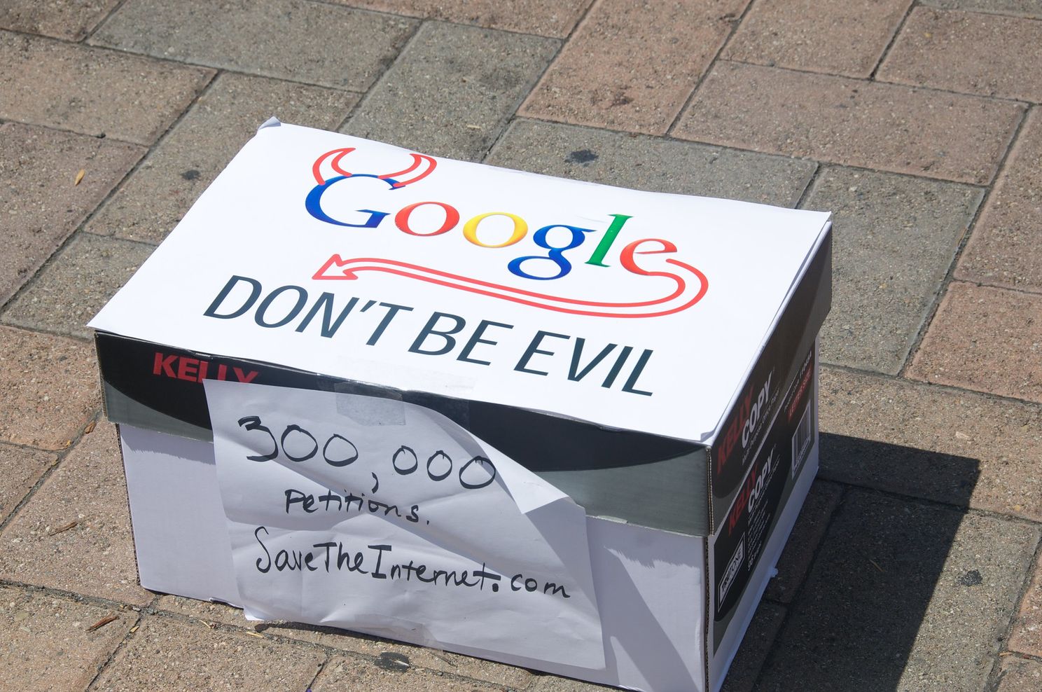 Opinie: "Googles 'Don't be evil'-slogan betekent niets meer"