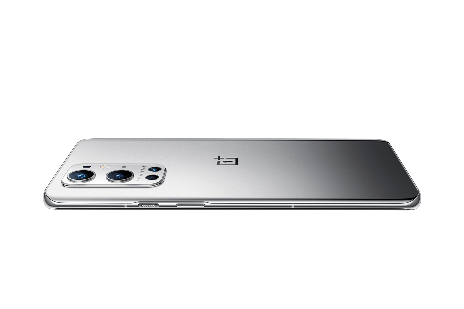 OnePlus 9 Pro en Samsung Galaxy S21 Ultra, dit zijn de verschillen