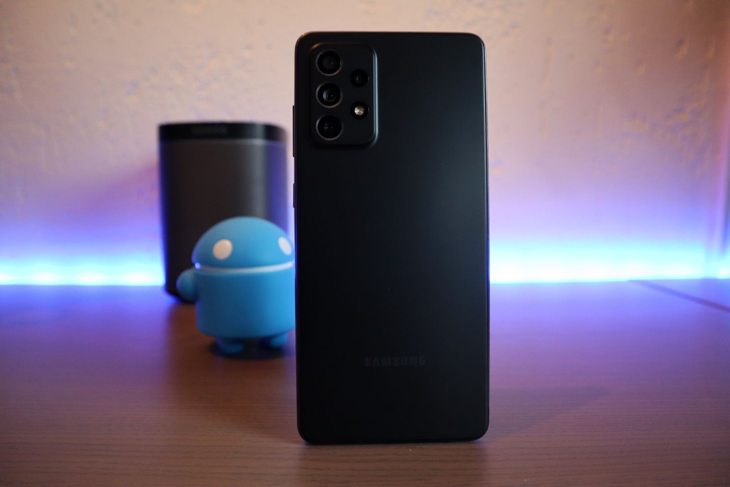 Samsung Galaxy A72 review: goede allrounder met twee uitschieters