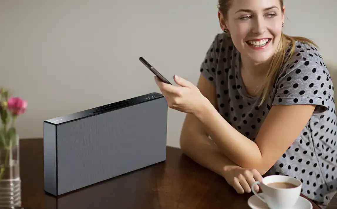 De Sony CMT-X3CD verbindt snel via NFC