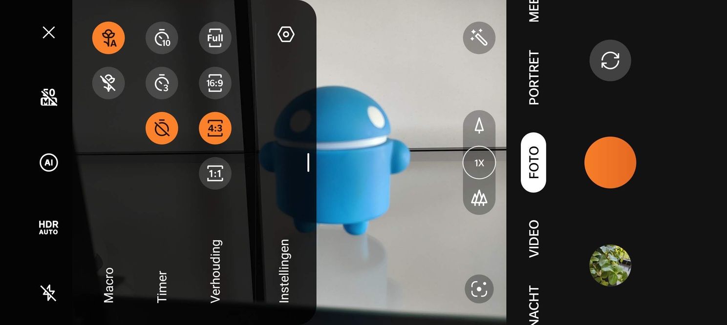 De camera-app van de FInd X5 Pro is geweldig, alleen draaien niet alle menu's mee