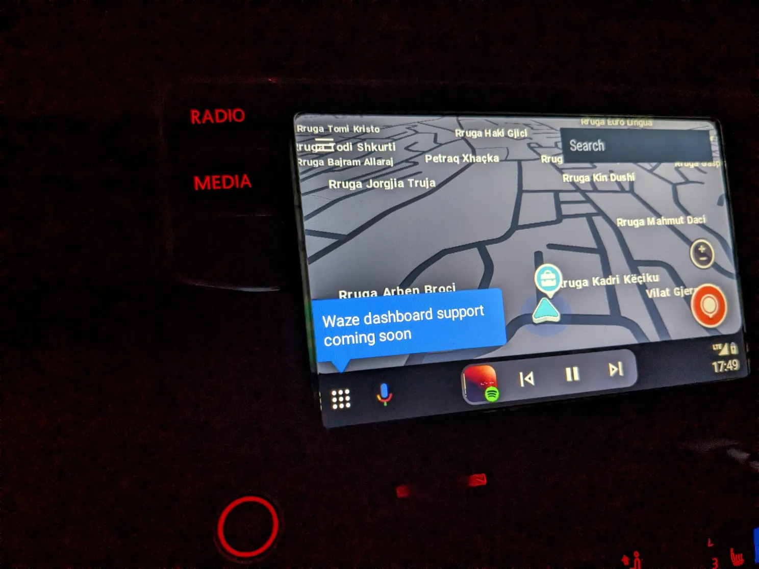 Zo ziet Waze er momenteel uit in Android Auto