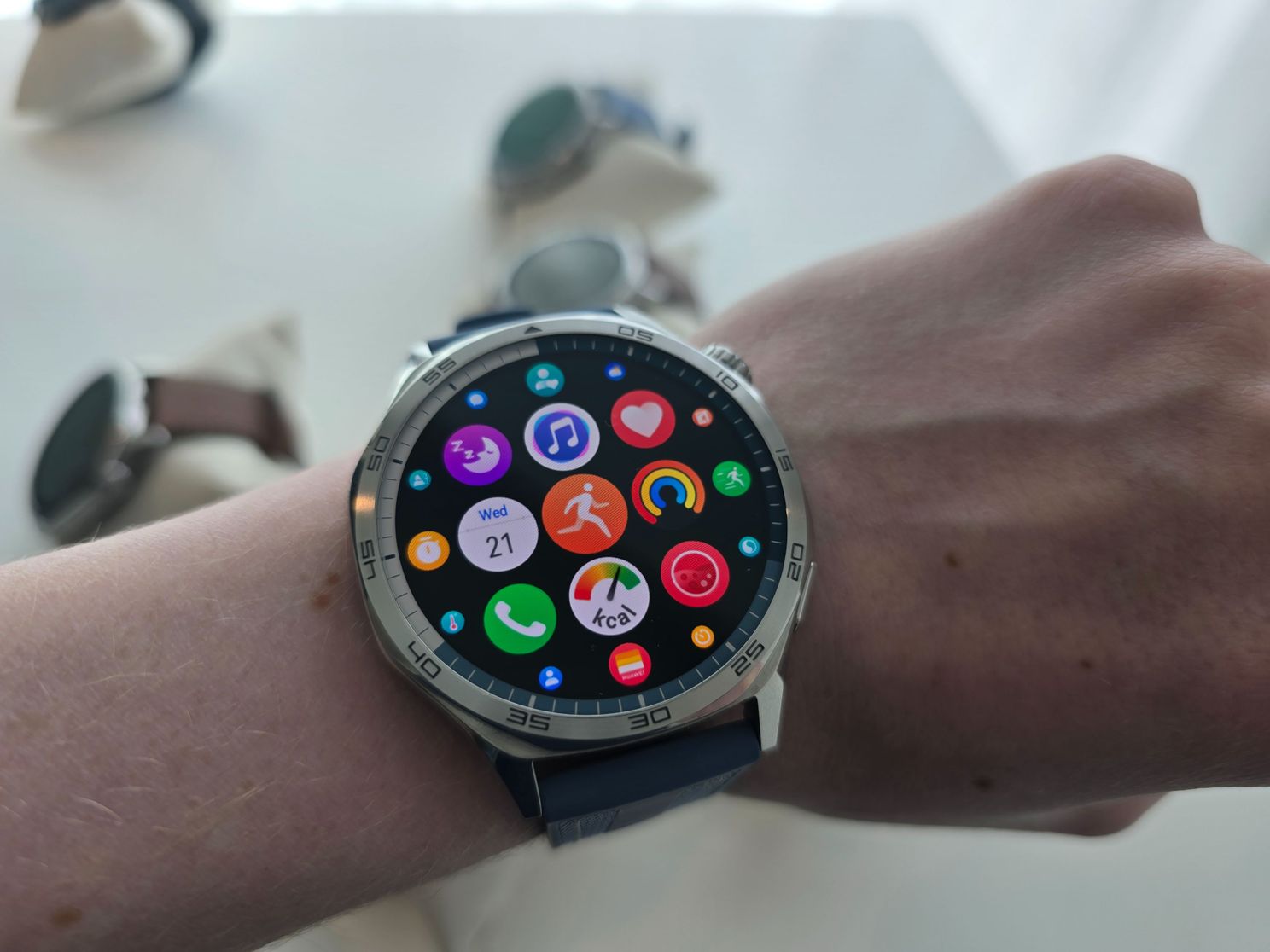 Huawei Watch GT5: l'ondata di ispirazione non si esaurisce in fretta