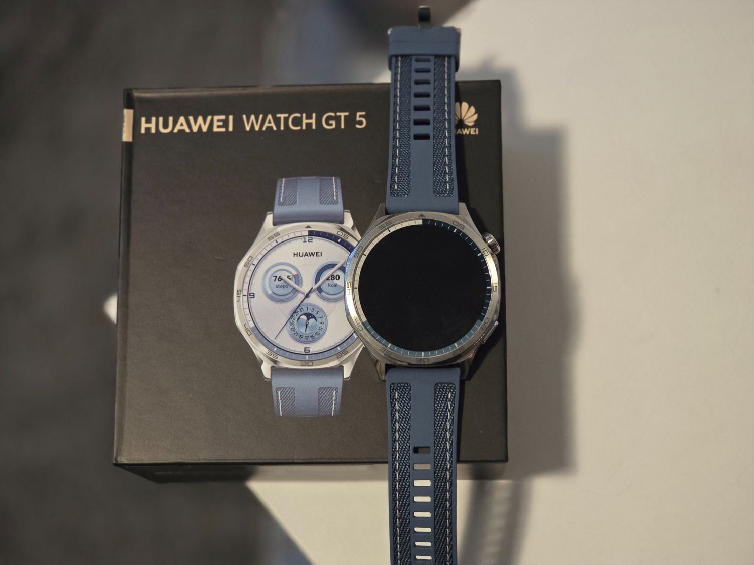 Huawei Watch GT5: l'ondata di ispirazione non si esaurisce in fretta