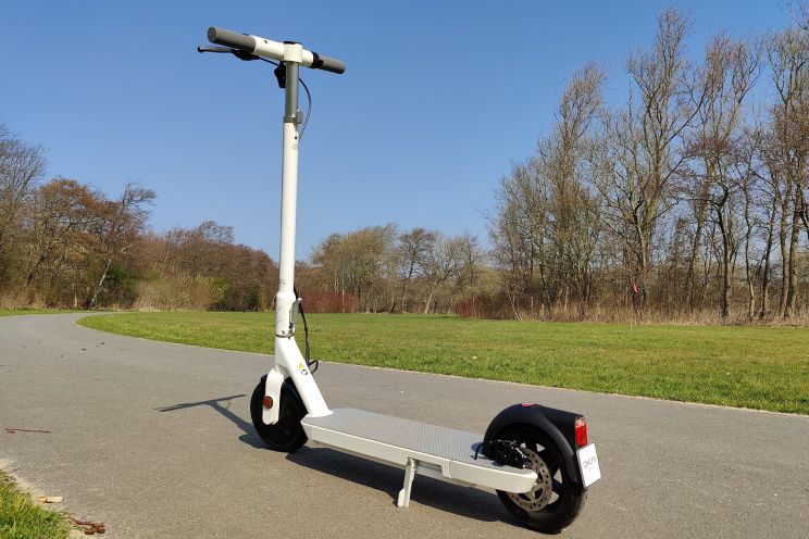 Okai NEON Electric Scooter review: het lichtpuntje in je leven?