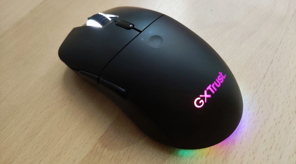 Review: Trust GXT 980 Redex – Een geweldige draadloze gaming muis met veel RGB-verlichting