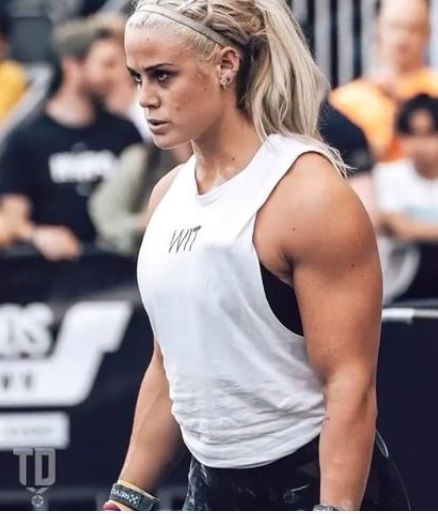 Het Sterke Geslacht: Sara is één van de knapste en sterkste CrossFit-atletes op deze planeet (foto's)